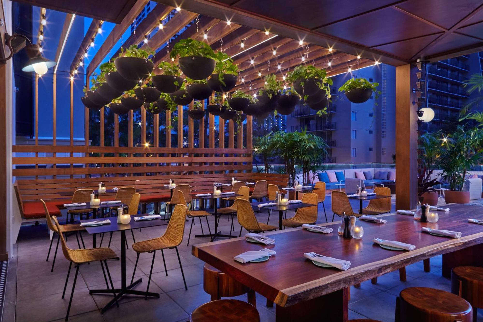 The Laylow Waikiki, Autograph Collection Hotel