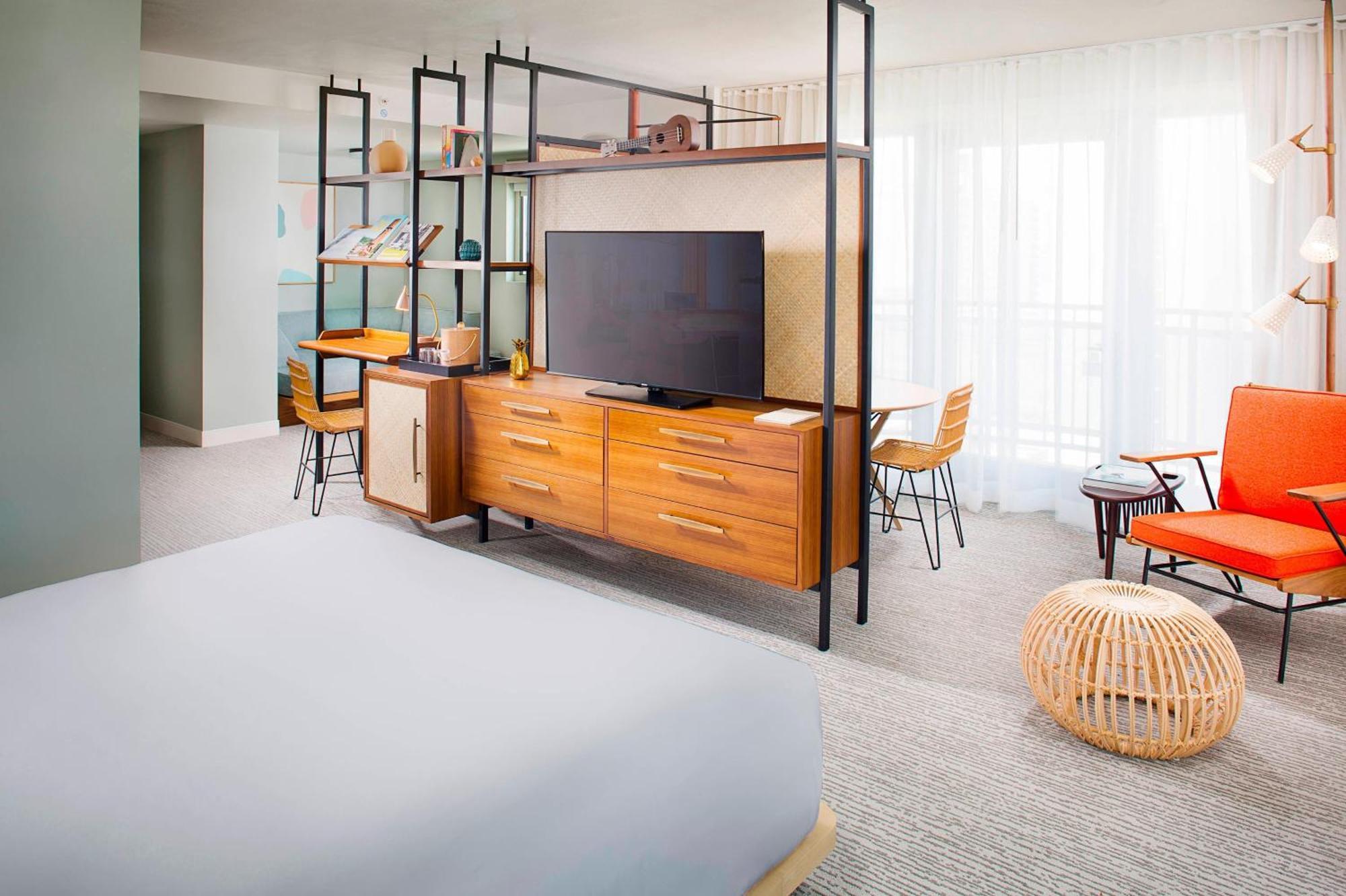 The Laylow Waikiki, Autograph Collection Hotel